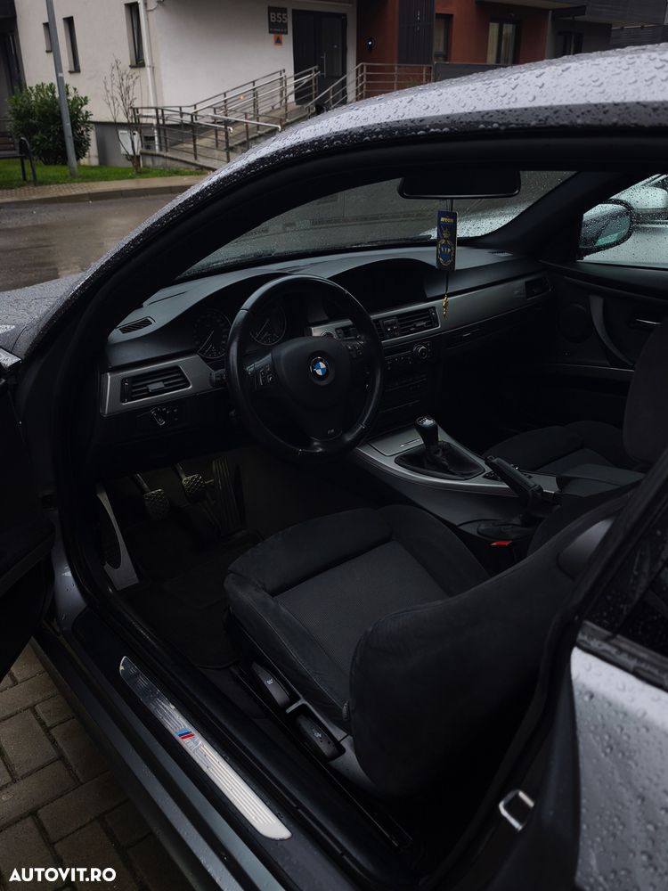 BMW Seria 3 320d Coupe - 4