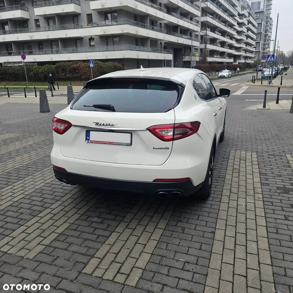 Maserati Levante - 5