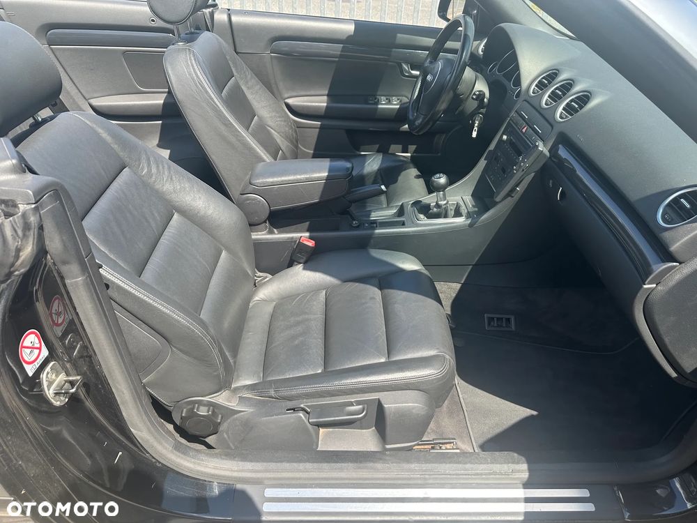 Audi A4 Cabrio 1.8 T - 11