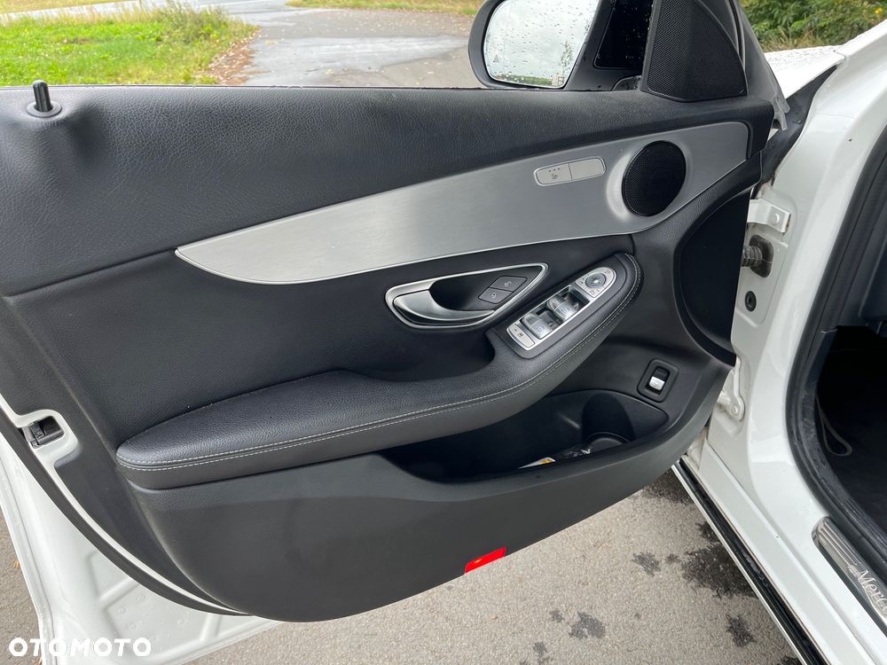 Mercedes-Benz Klasa C 200 d T 7G-TRONIC Avantgarde - 22