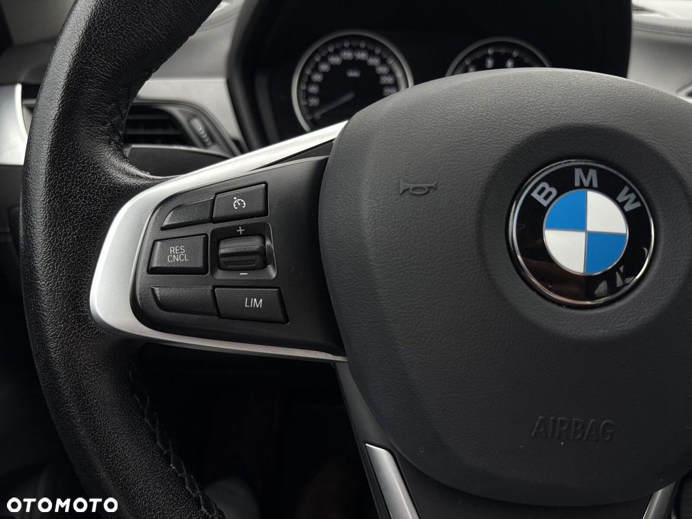 BMW X1 sDrive18i Sport Line - 15