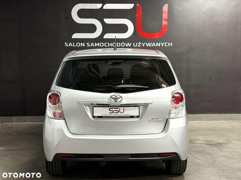 Toyota Verso - 14