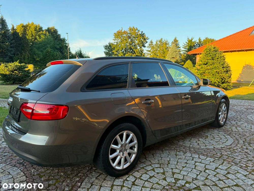 Audi A4 Avant 2.0 TDI - 6