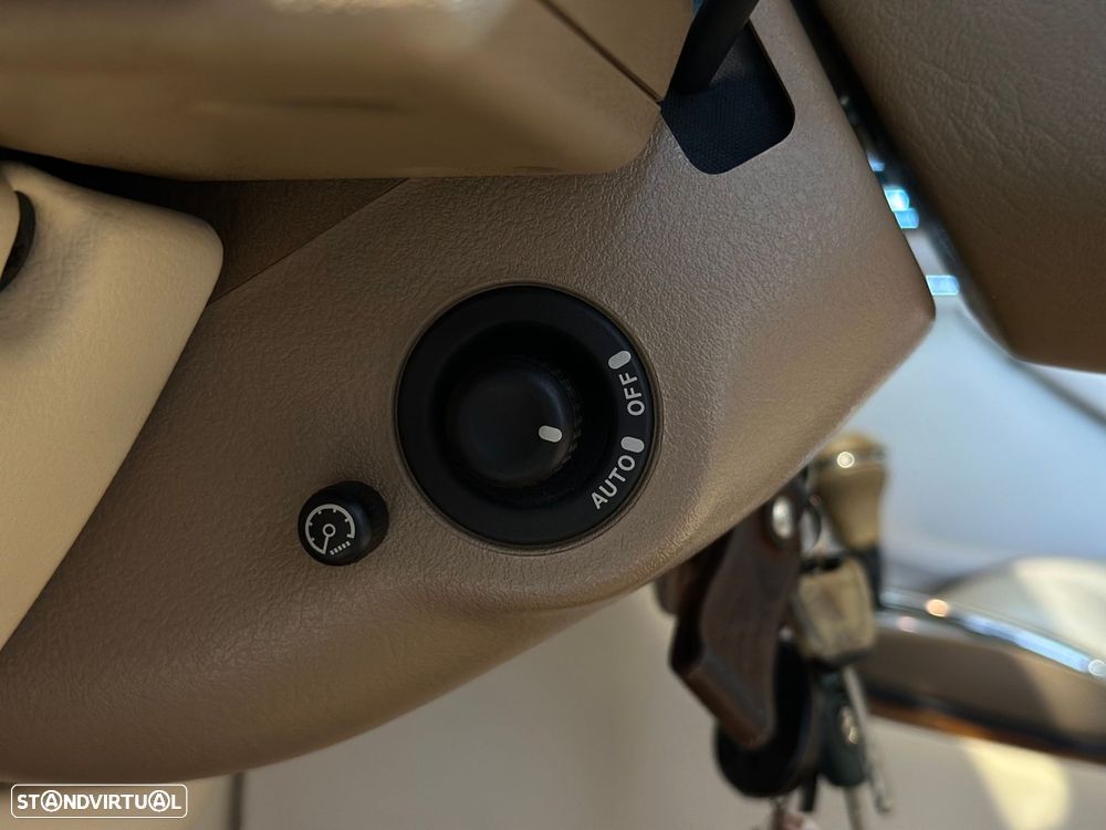 Jaguar Sovereign 3.2 Aut. - 14