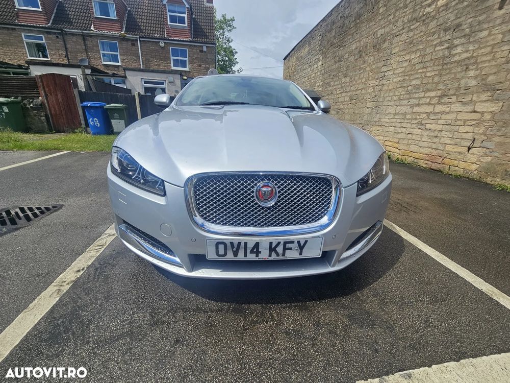 Jaguar XF 2.2D Premium Luxury - 1
