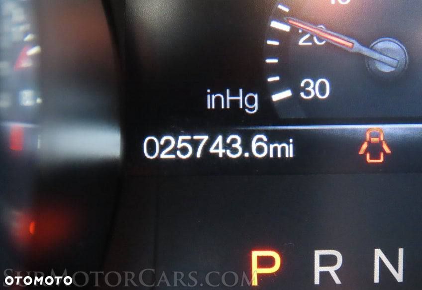 Ford Mustang 2.3 EcoBoost - 27