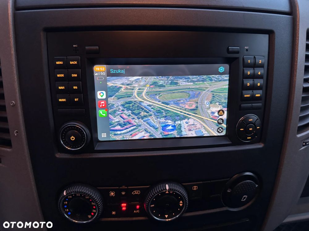 Mercedes-Benz SPRINTER - 19