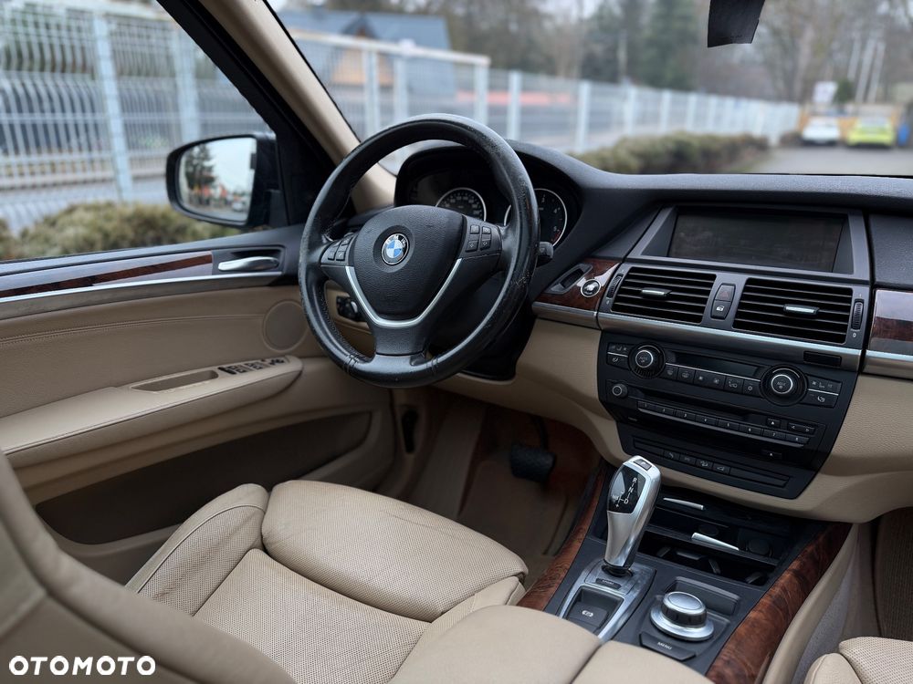 BMW X5 - 12