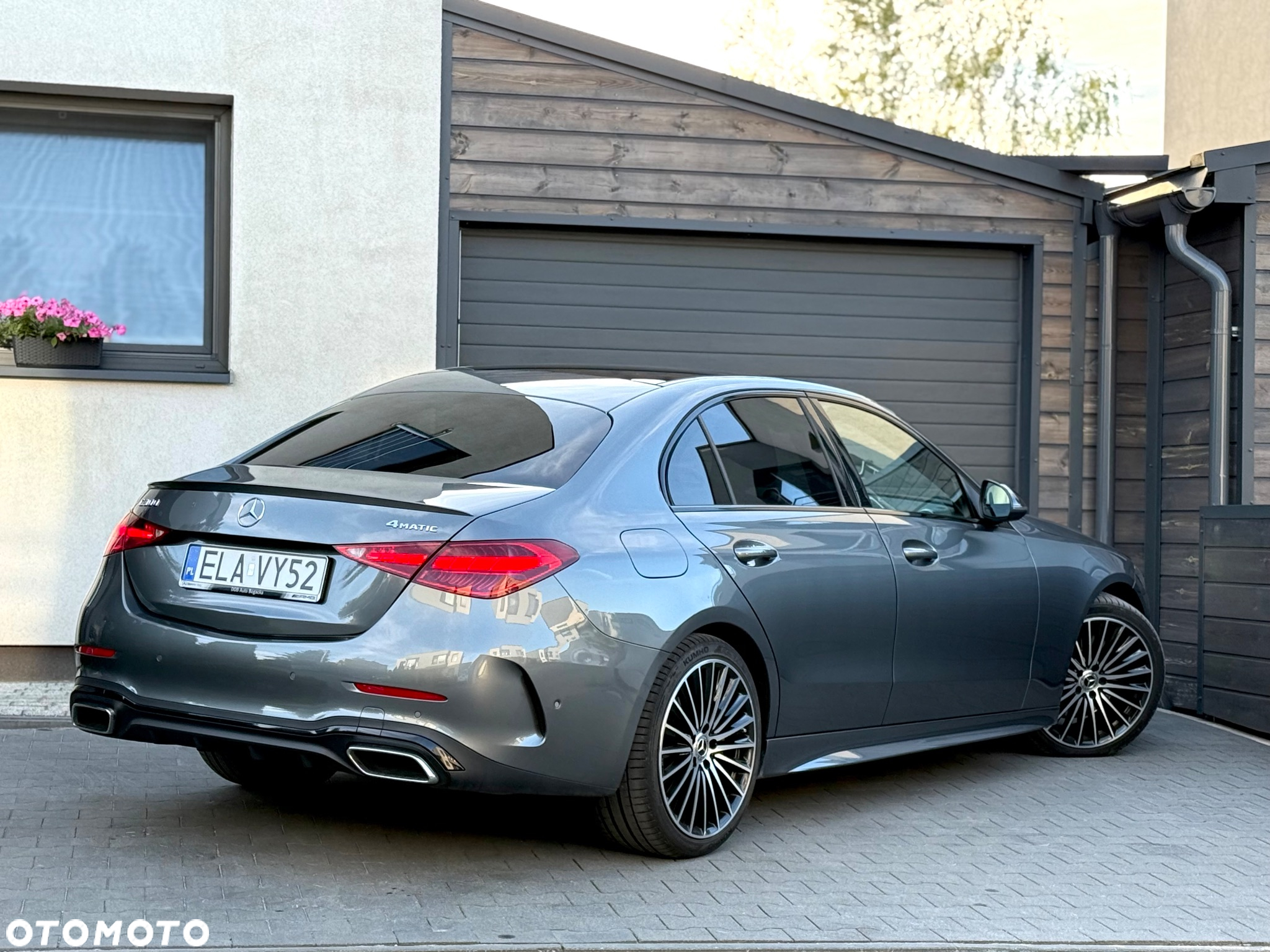 Mercedes-Benz Klasa C 300 4MATIC 9G-TRONIC - 11