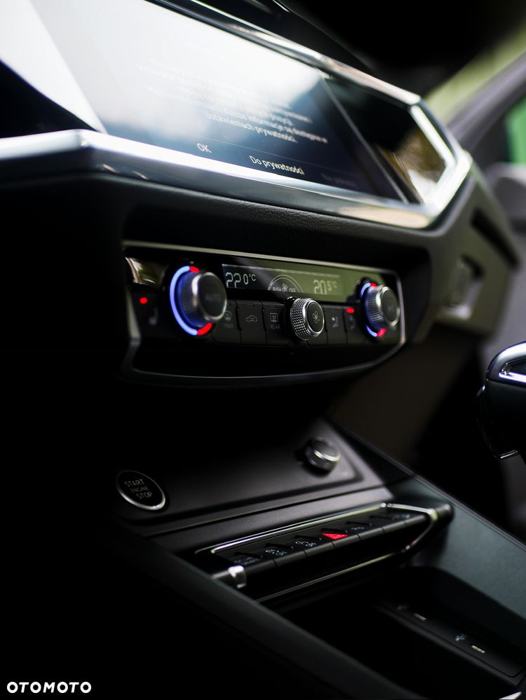 Audi Q3 45 TFSI Quattro S tronic S line - 28