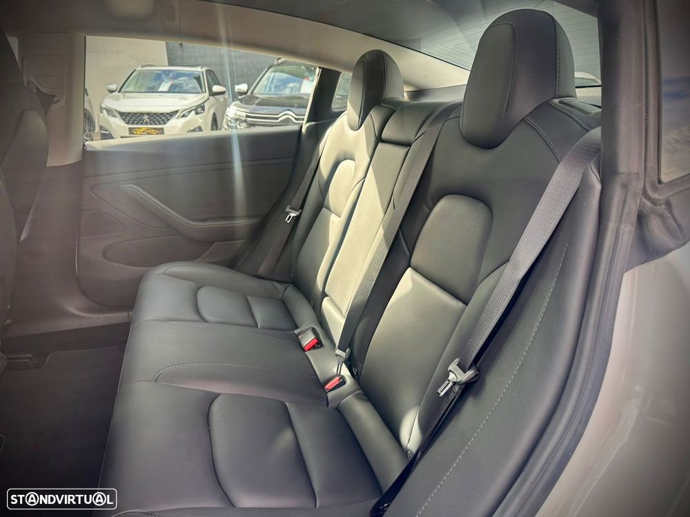 Tesla Model 3 Performance Dual Motor AWD - 14