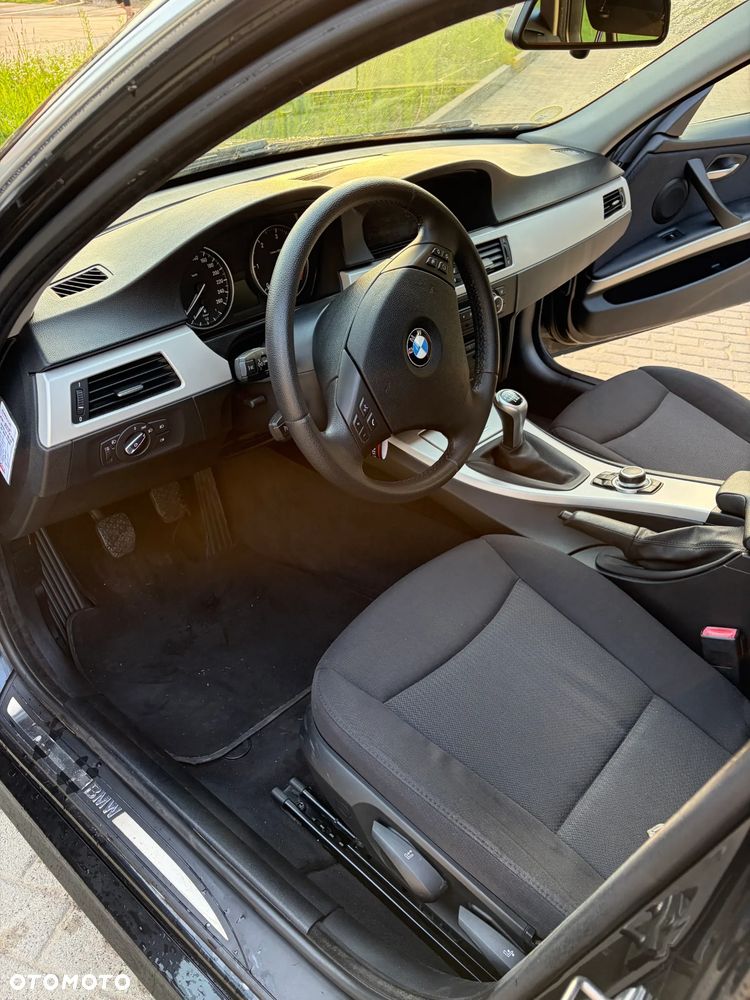 BMW Seria 3 - 10
