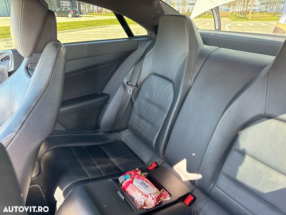 Mercedes-Benz E 250 BlueEFFICIENCY 7G-TRONIC Avantgarde - 12