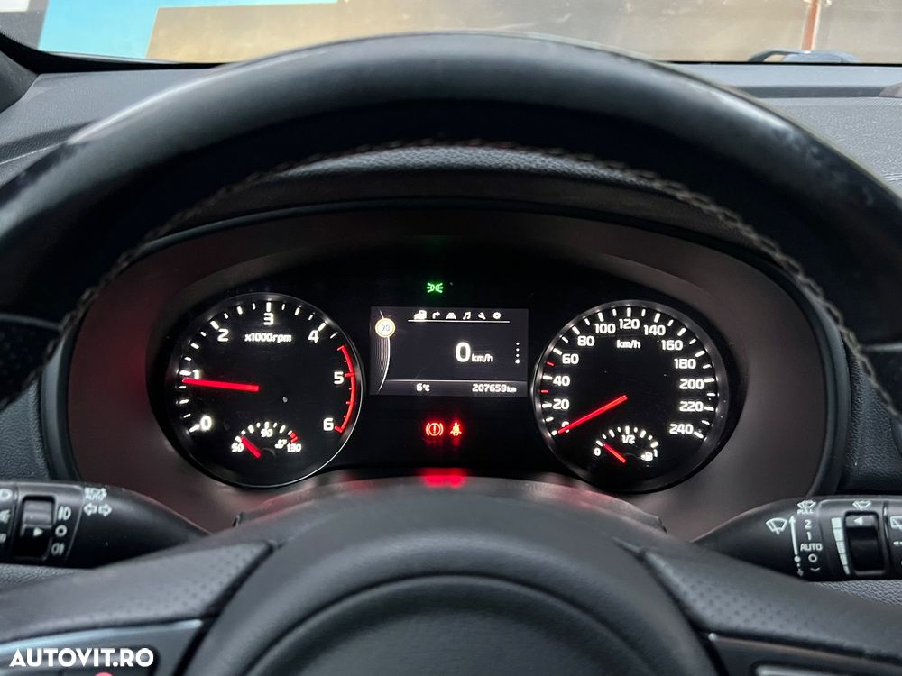 Kia Sportage 2.0 CRDI 2WD Attract - 19