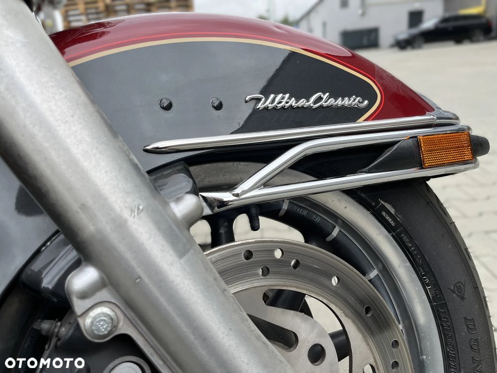 Harley-Davidson FLHTCU Ultra - 11