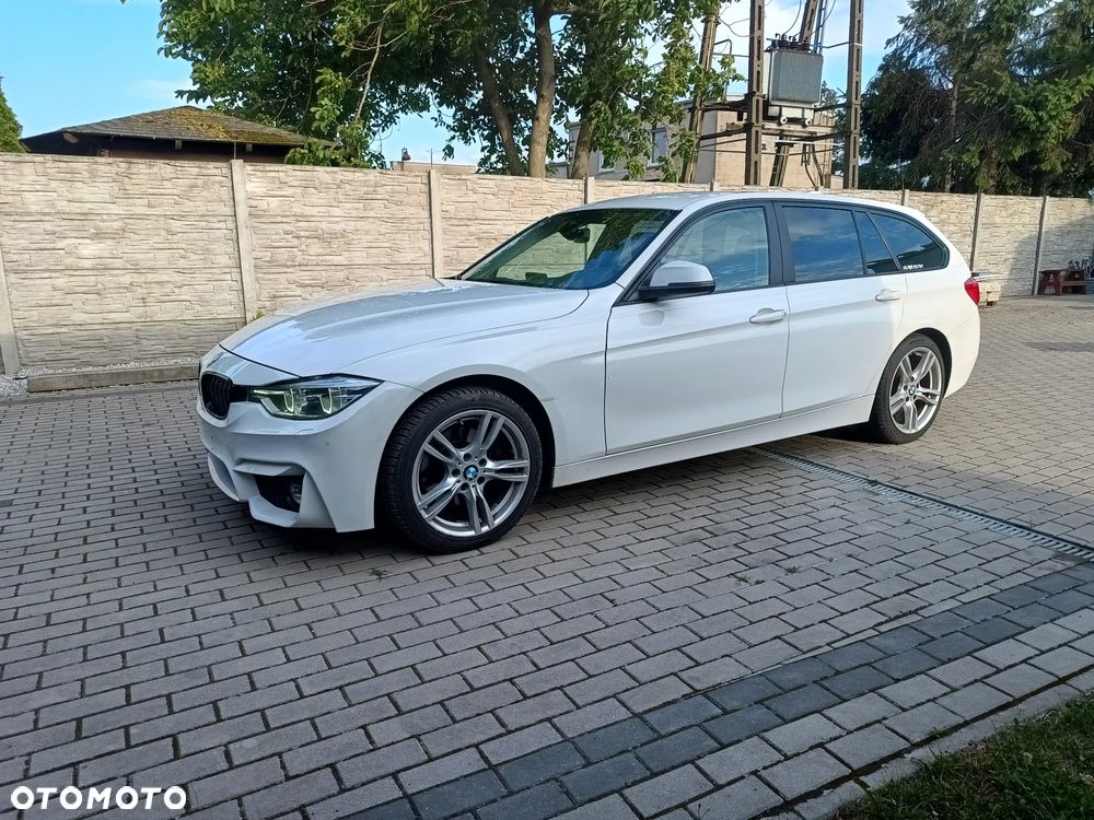 BMW Seria 3 325d M Sport - 3