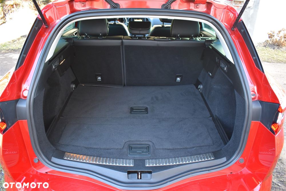 Renault Megane 1.2 16V TCe Bose EDC EU6 - 18