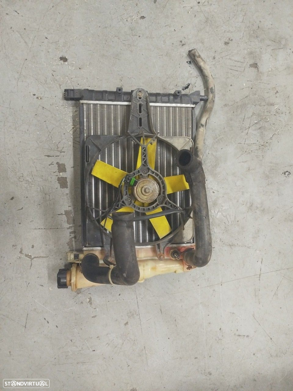 Radiador Da Água Fiat Uno (146_) - 3