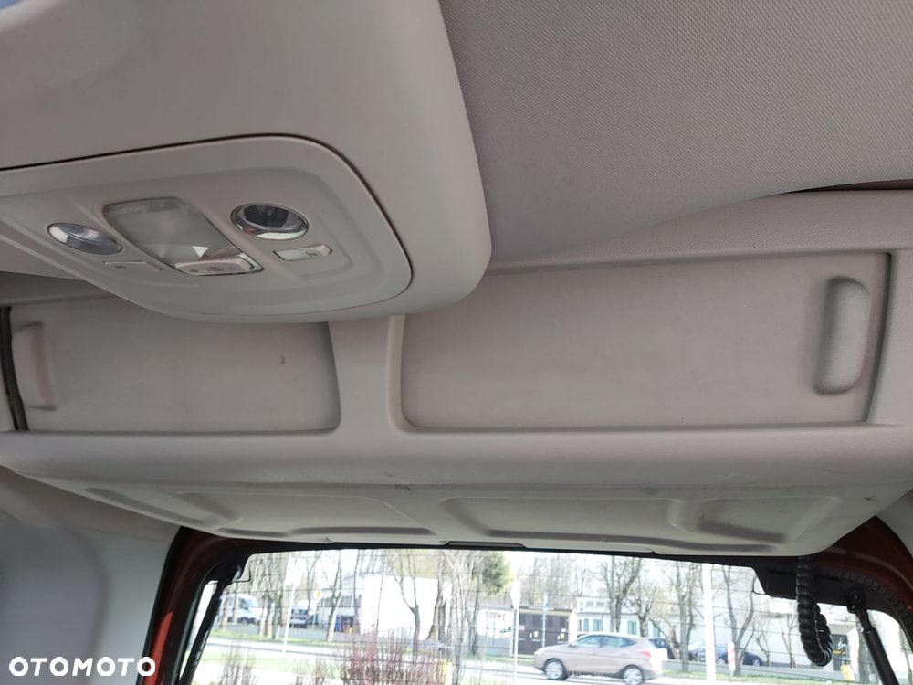 Peugeot Rifter N1 BlueHDI 100 L1 GT - 33