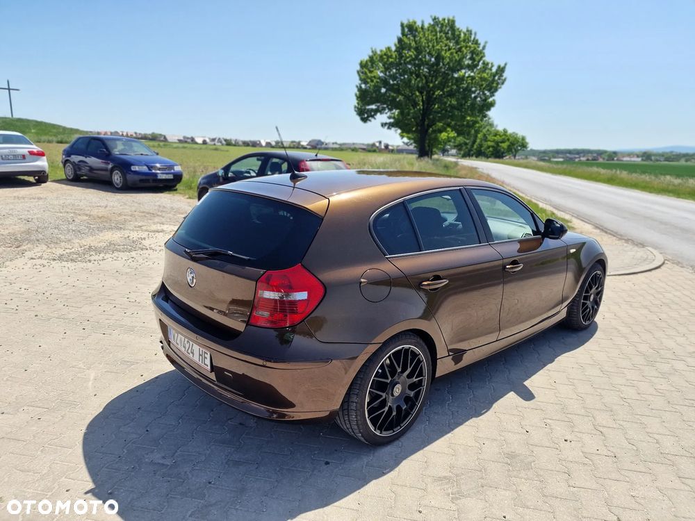 BMW Seria 1 120d - 10