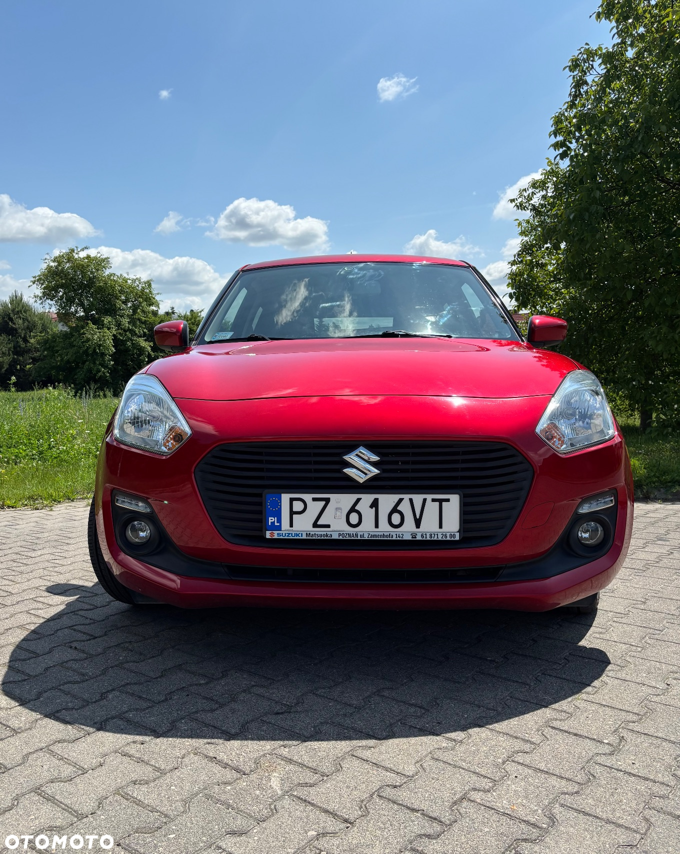 Suzuki Swift 1.2 Premium Plus - 2