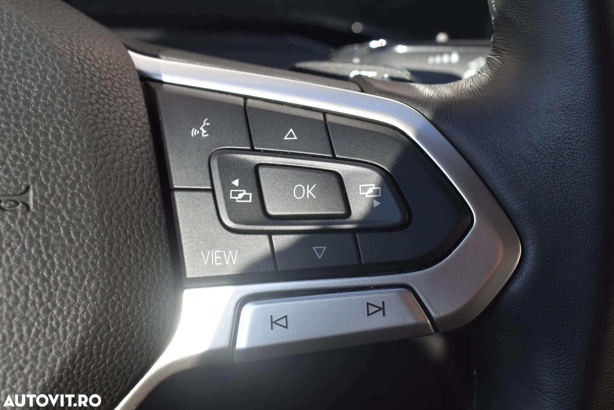 Volkswagen Golf 1.5 eHybrid OPF DSG Style - 17