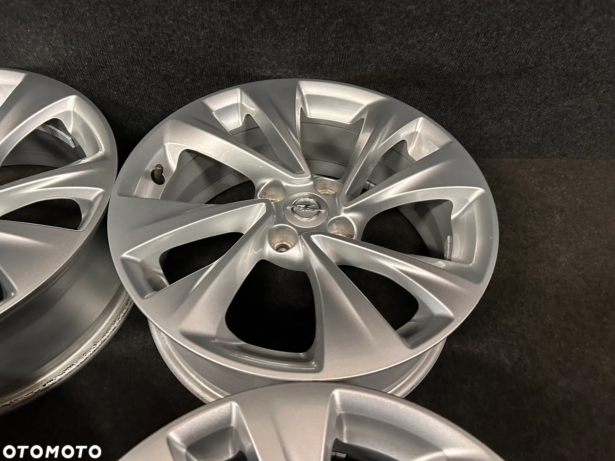 Alufelgi Opel Crossland 17, Peugeot 2008, Citroen C3 Aircross 17 cali 4x108 4szt. ŁADNE! - 8