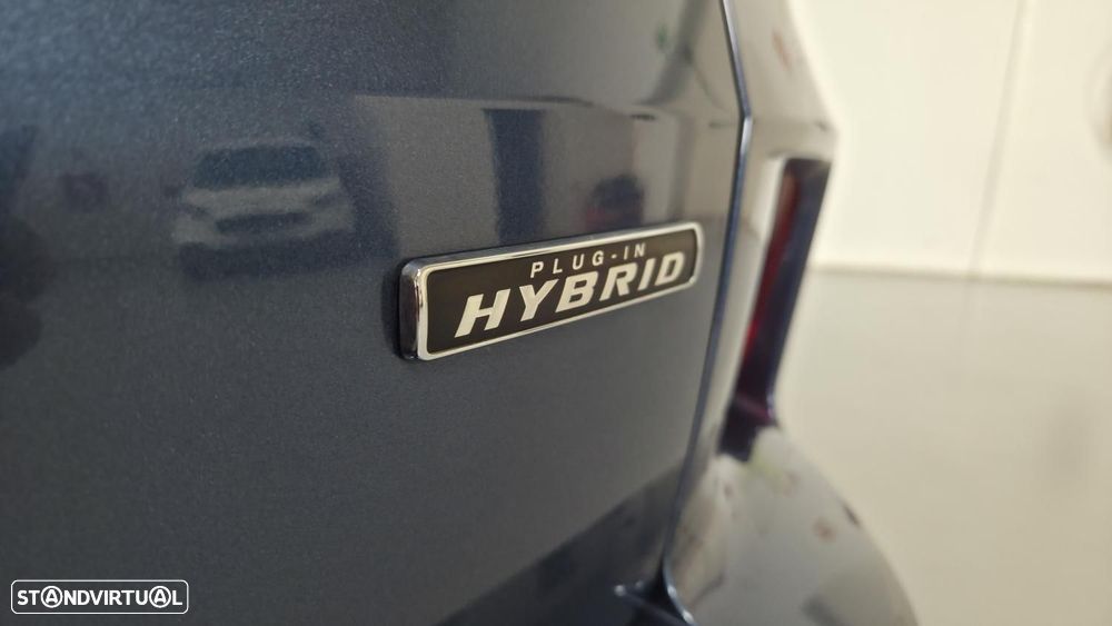 Ford Kuga 2.5 PHEV ST-Line X - 20