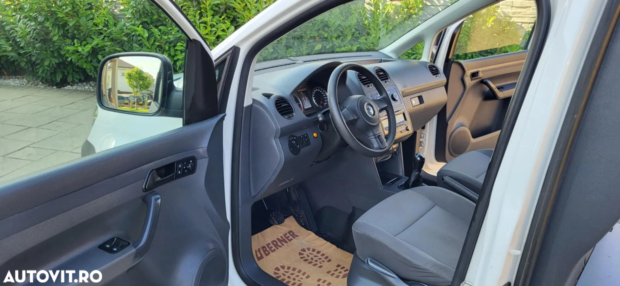 Volkswagen Caddy - 4
