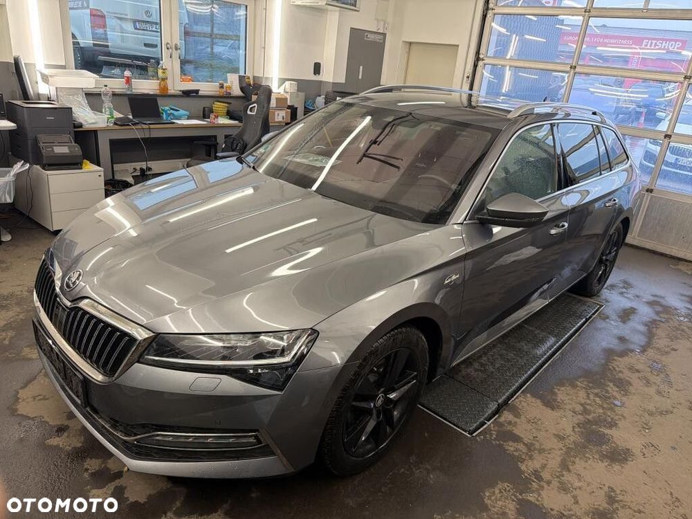 Skoda Superb 2.0 TDI SCR L&K DSG - 1
