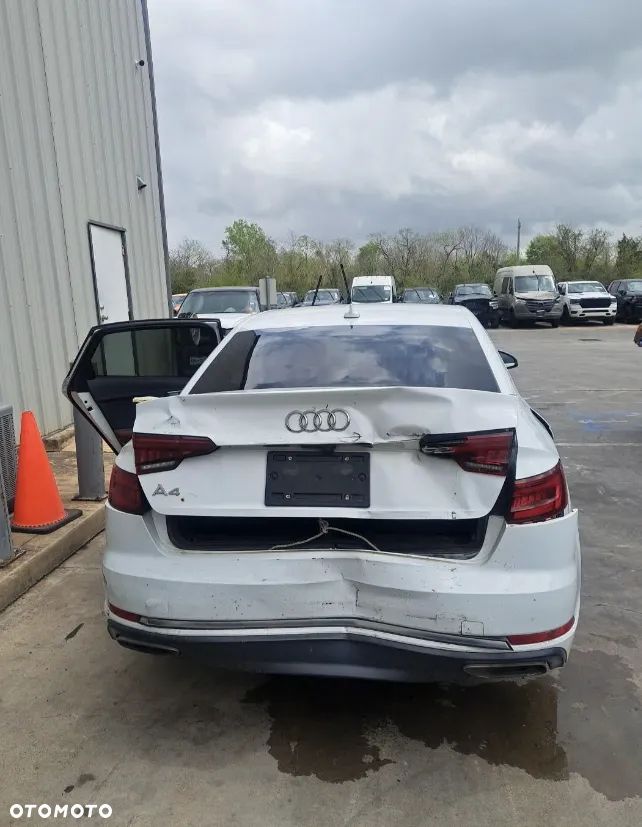 Audi A4 Limousine 40 TFSI S tronic design - 6