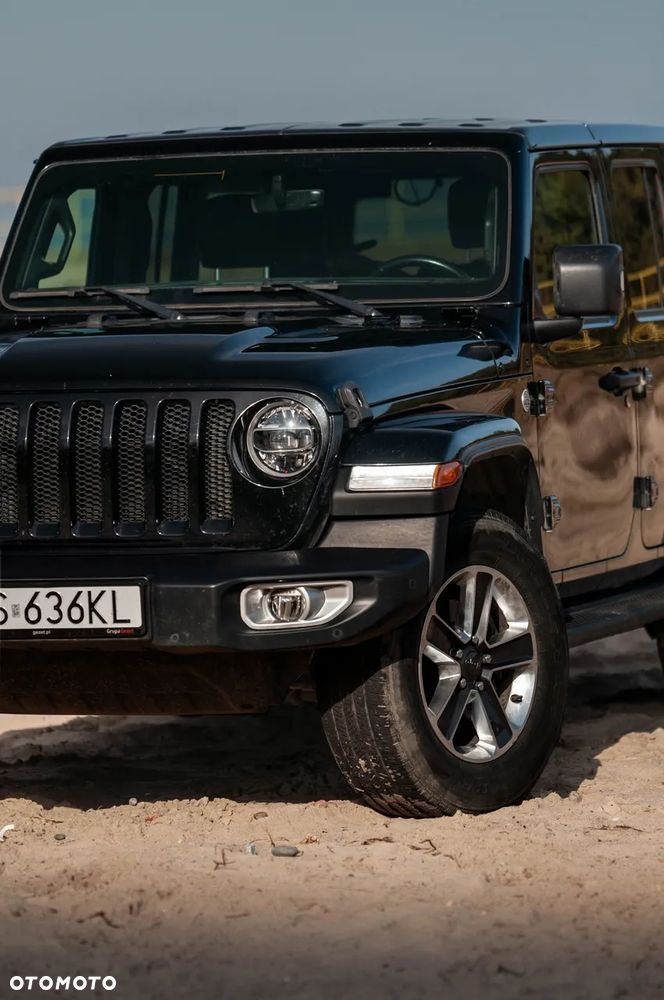 Jeep Wrangler Unlimited GME 2.0 Turbo Sahara - 10