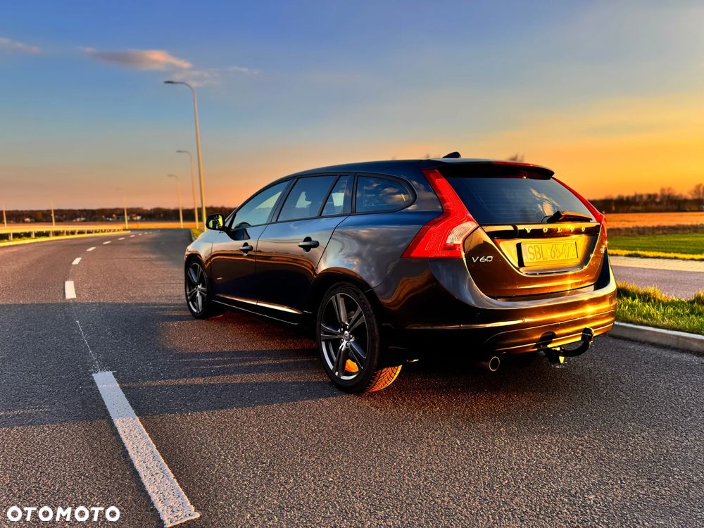 Volvo V60 D2 Geartronic Powershift - 5