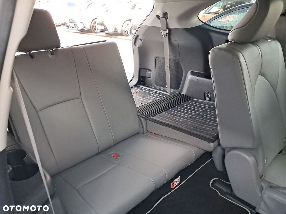 Toyota Highlander - 12