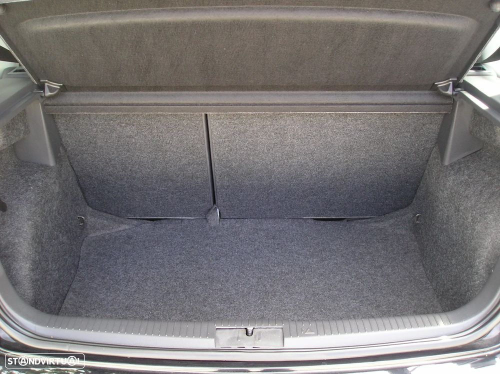 VW Polo 1.2 Live - 17