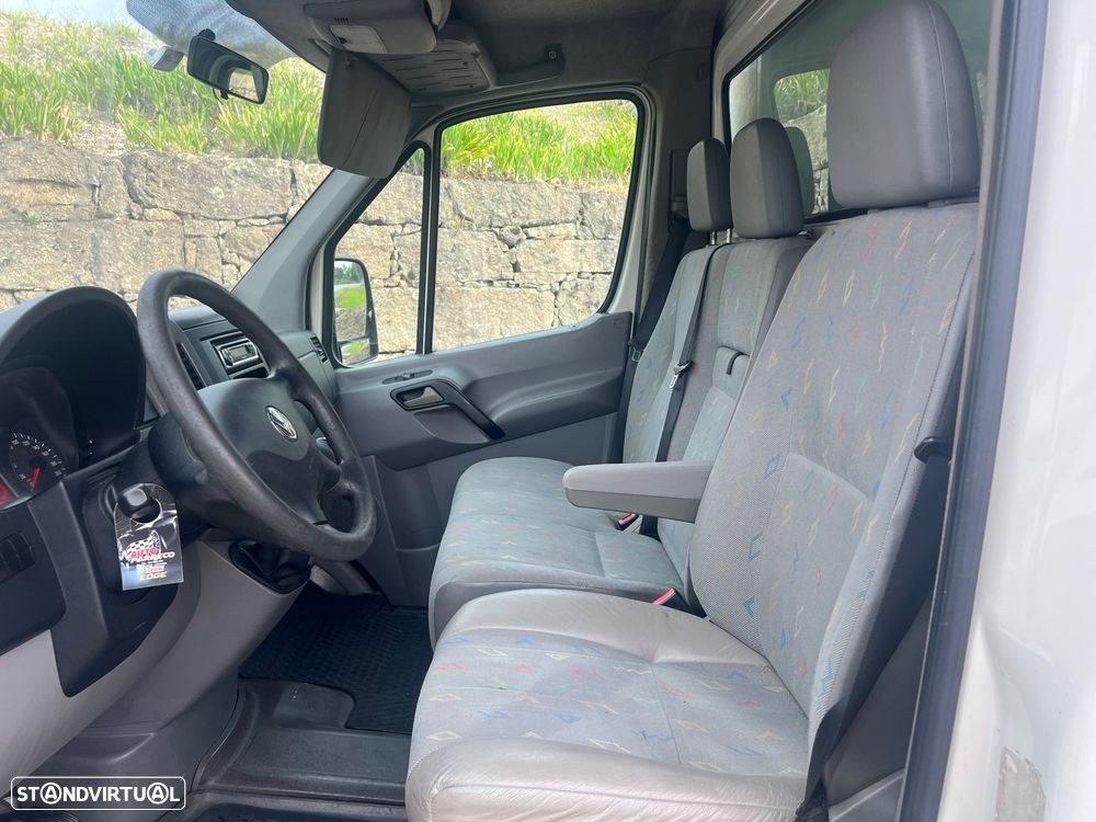 VW Crafter 35 2.5 TDi 164 CD Longa Extra - 8