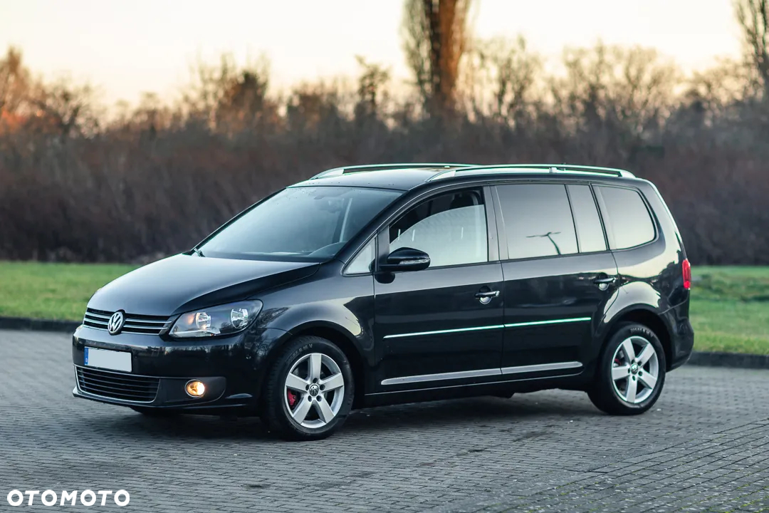 Volkswagen Touran 2.0 TDI DPF DSG Highline - 8