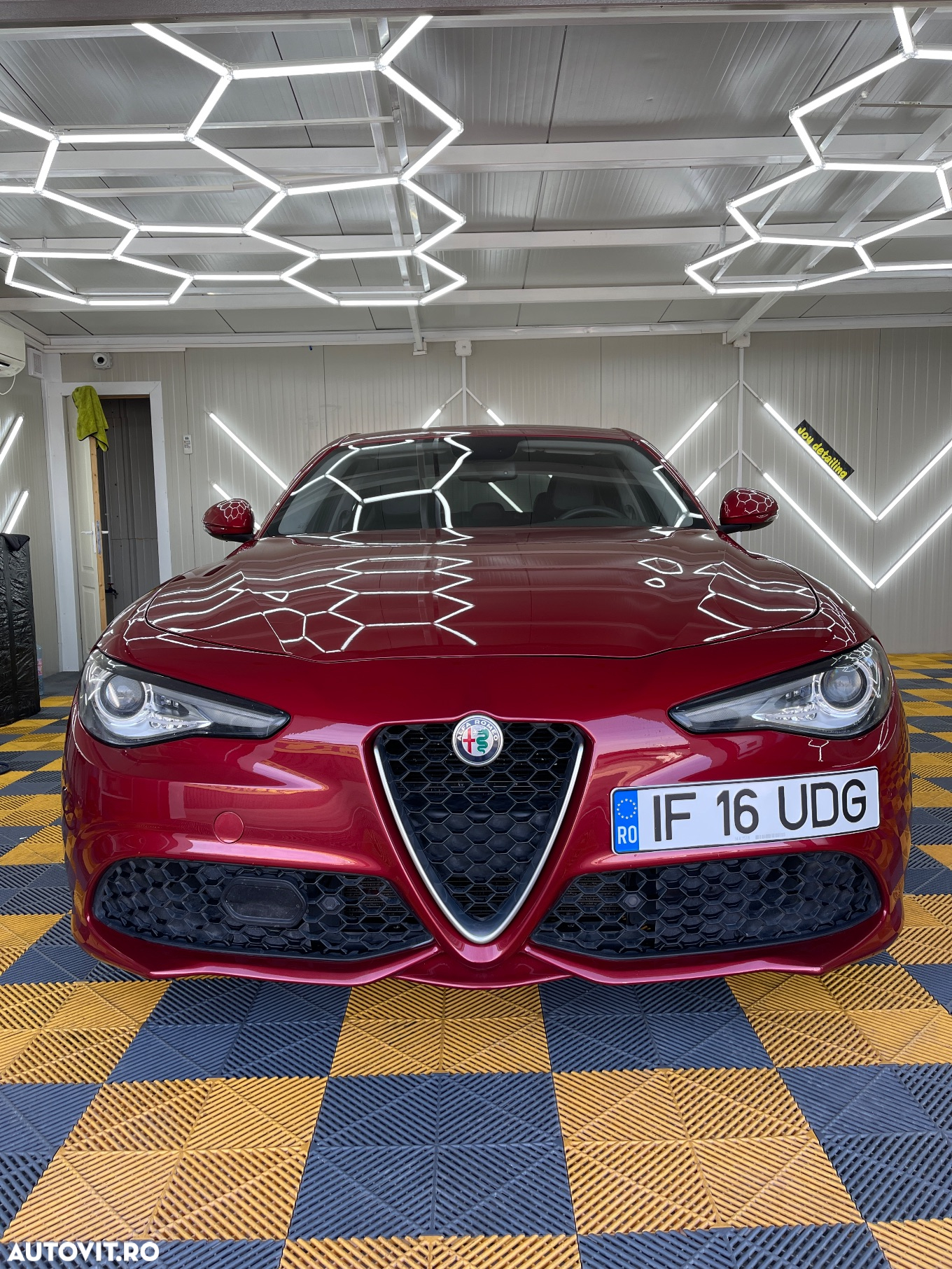 Alfa Romeo Giulia 2.0 Turbo 16V AT8 Veloce Ti - 13