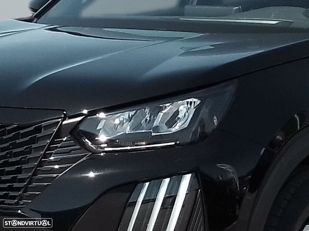 Peugeot 2008 1.2 PureTech SE Style - 16