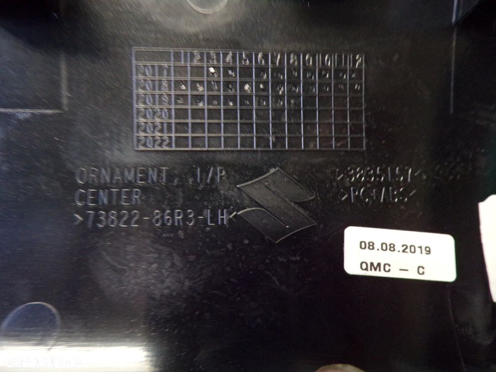 DEKOR LISTWA OZDOBNA SUZUKI VITARA III - 3