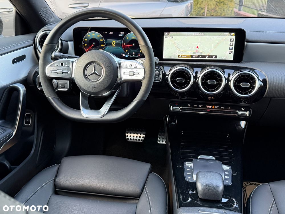 Mercedes-Benz CLA 200 d AMG Line 8G-DCT - 16