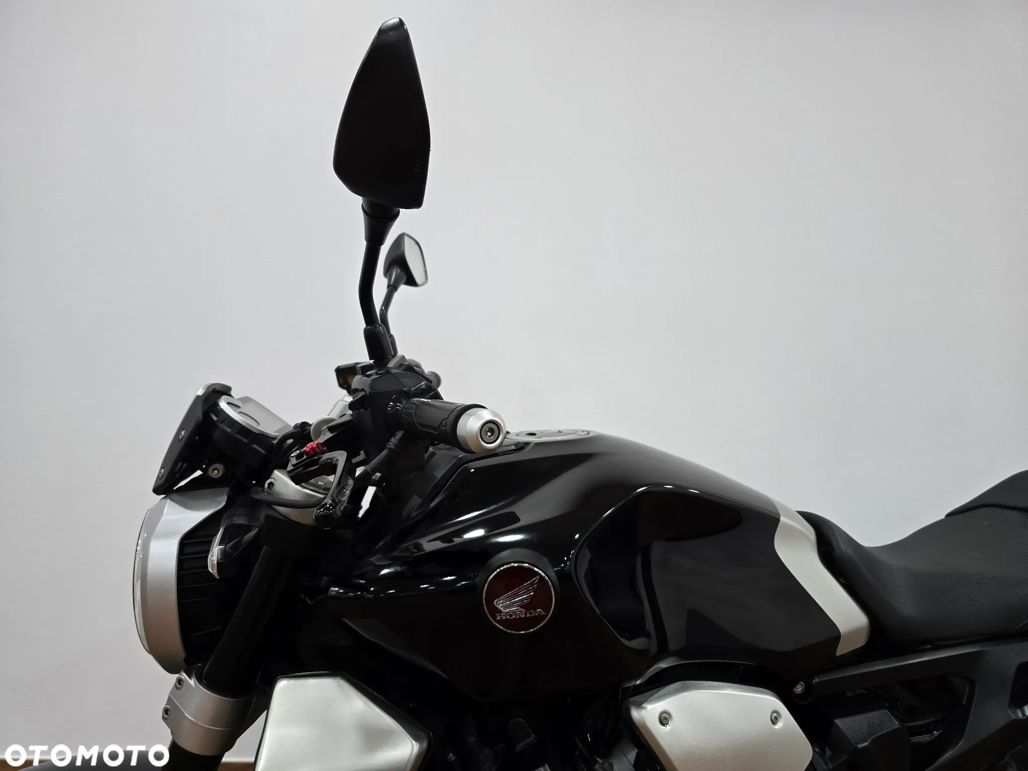 Honda CB - 5