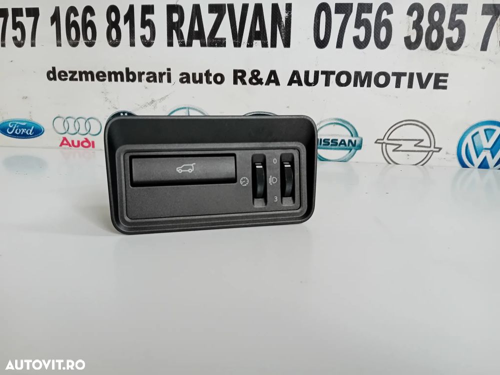Buton Deschidere Portbagaj Range Rover Evoque L538 Cod BJ32-11654-AB - 4