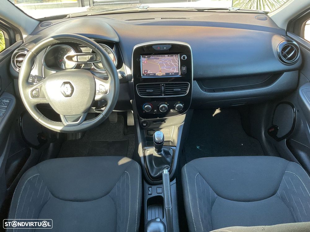 Renault Clio Sport Tourer 1.5 dCi Limited - 26