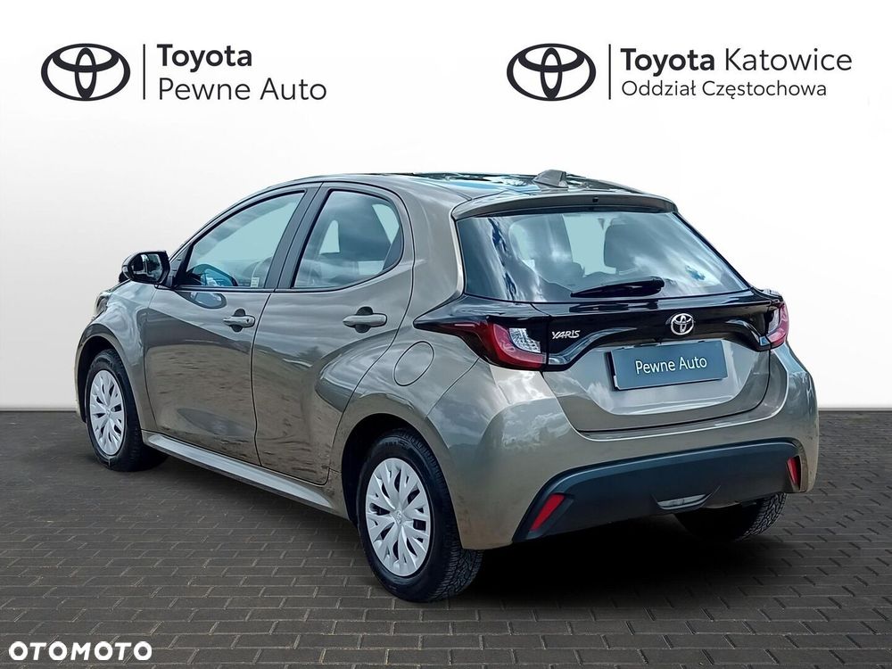Toyota Yaris - 3