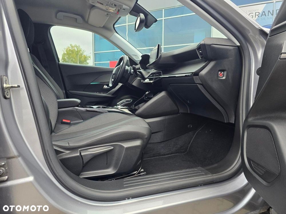 Peugeot 2008 1.2 PureTech Allure S&S EAT8 - 16