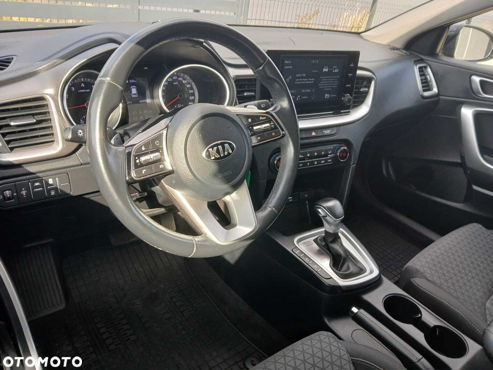 Kia Ceed 1.4 T-GDI L DCT - 8