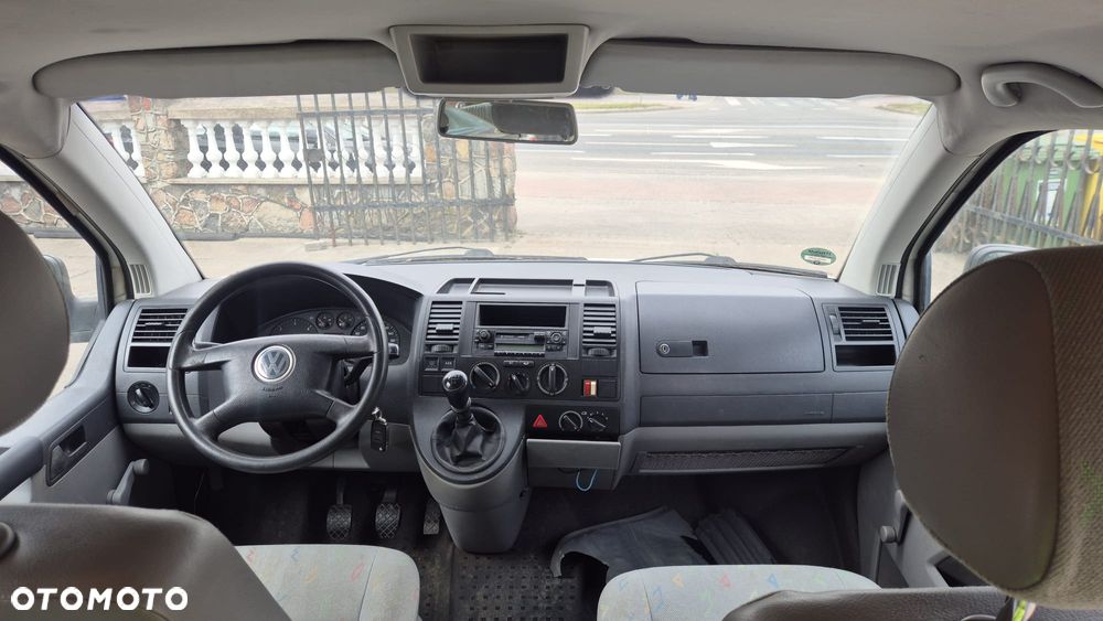 Volkswagen Transporter Shuttle Kurz - 14