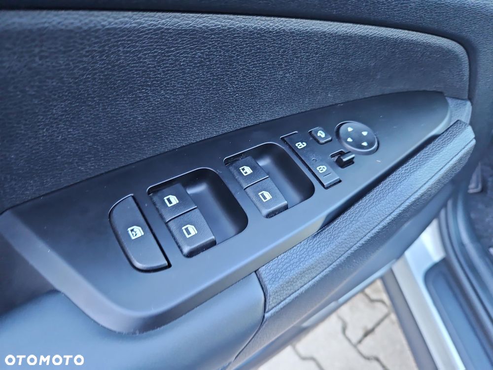 Kia Sportage 1.6 T-GDI M 2WD - 19