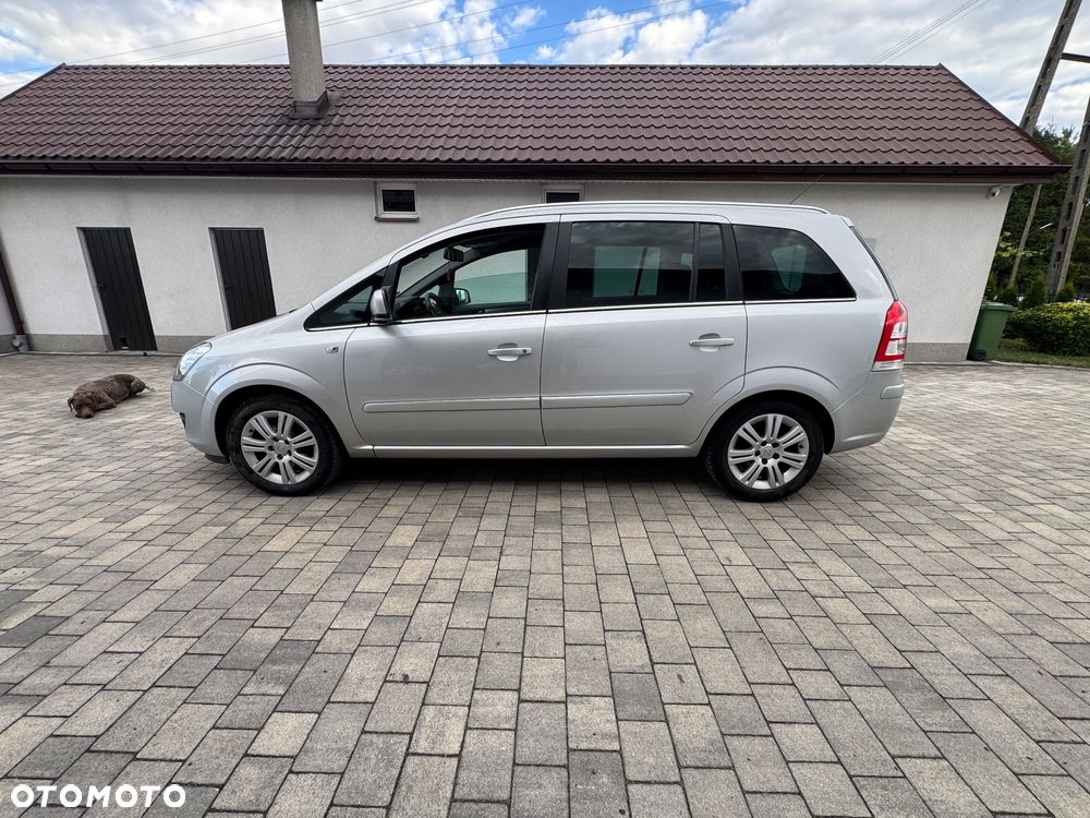 Opel Zafira 1.8 Innovation - 7